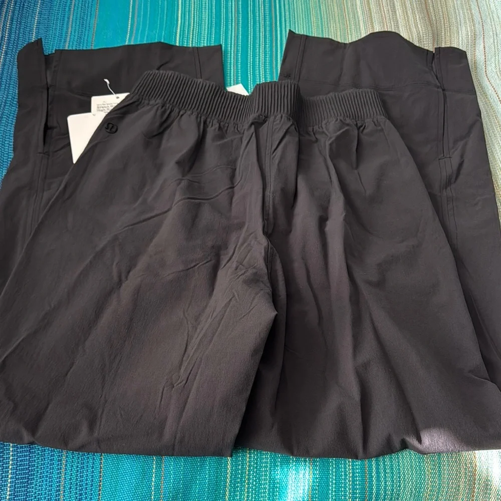 Lululemon Womeńs Stretch Woven Wide-Leg High-Rise Pant - Picture 4 of 5